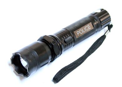 2 Million Volt Flash Light Style Stun Gun with Led Light